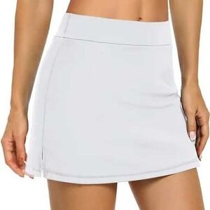 LouKeith Tennis Skort Women XS White Athletic Golf Skirt Built-in Shorts